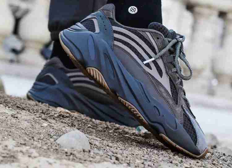 Yezzy 700 geode on sale
