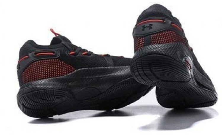 curry 6 black and red