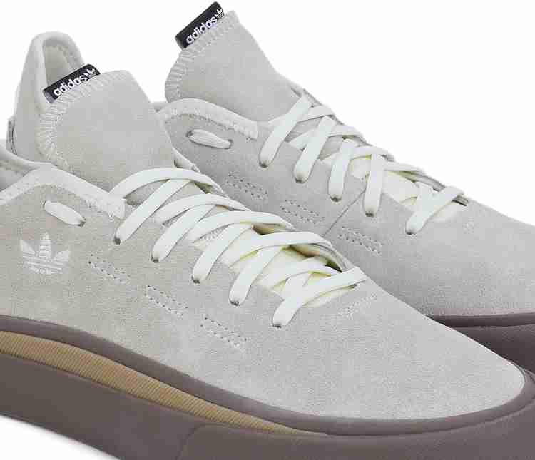 Adidas best sale sabalo beige