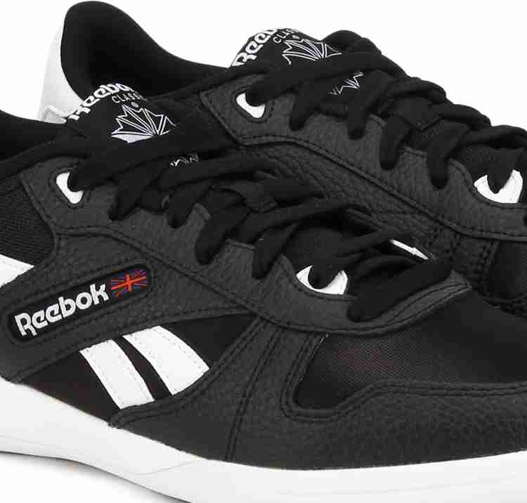 Reebok best sale squash shoes