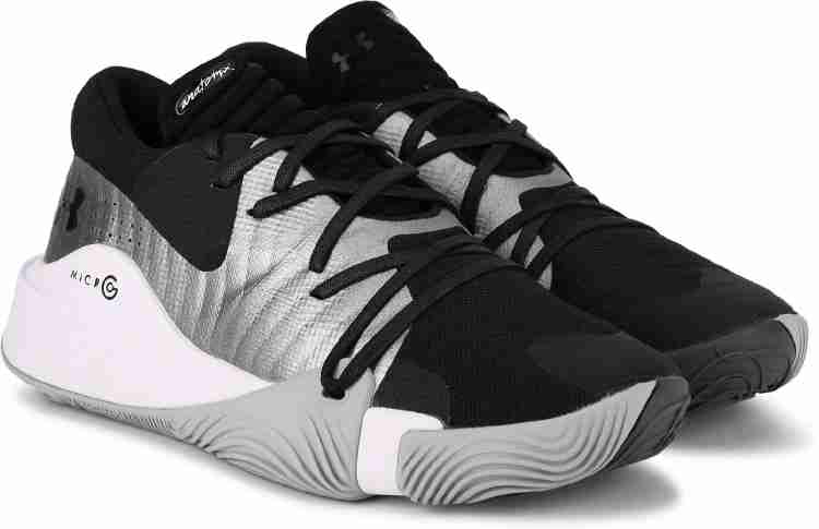 UNDER ARMOUR Spawn Low Basketball Shoes For Men - Buy UNDER ARMOUR Spawn  Low Basketball Shoes For Men Online at Best Price - Shop Online for  Footwears in India