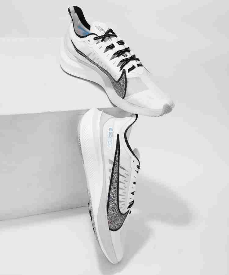 Nike zoom gravity white store