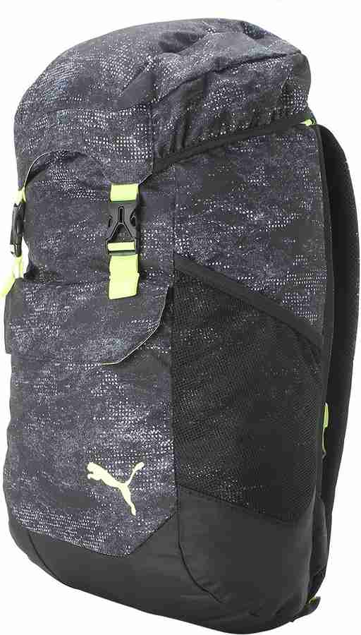 Puma training clearance daily backpack