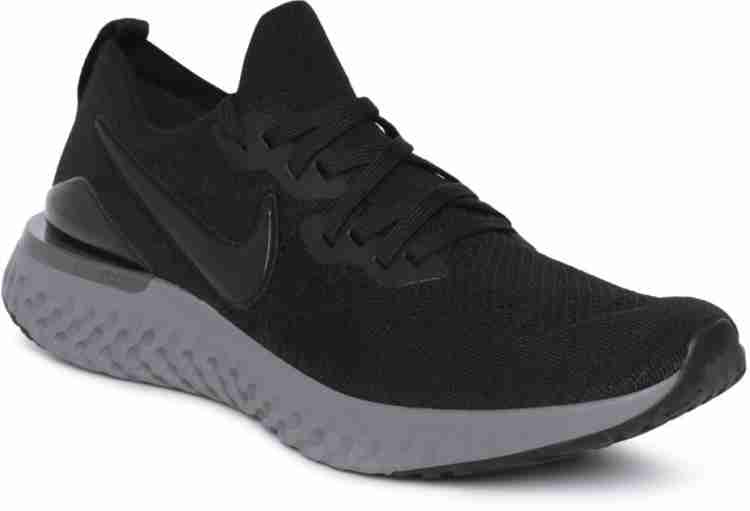 Nike epic cheap react flyknit black