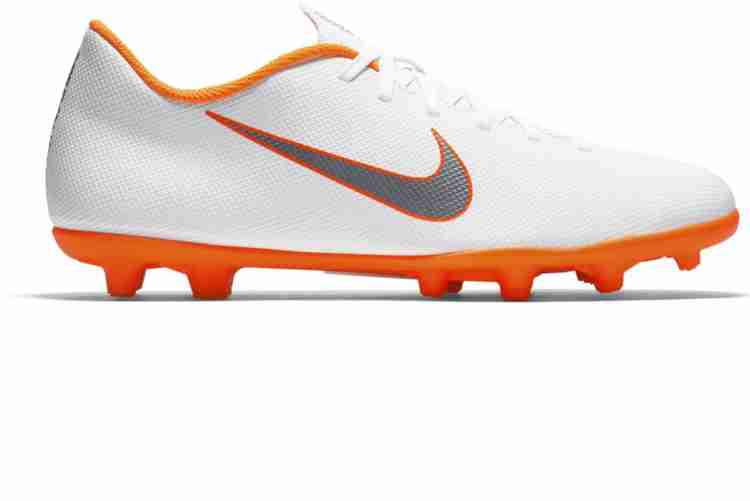 Nike shoes hot sale white orange