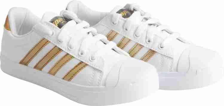 Sparx white sales shoes for women