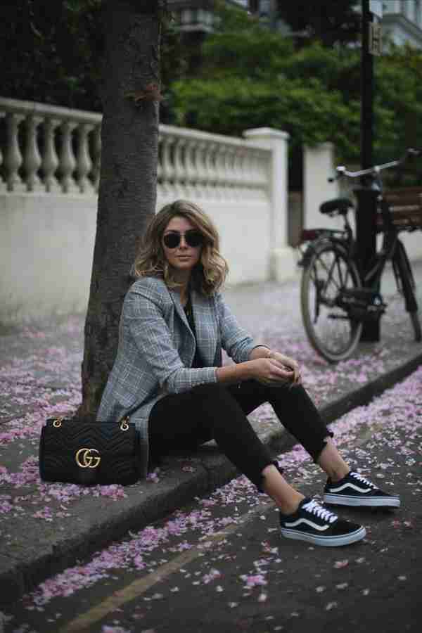 Classic black vans womens shop