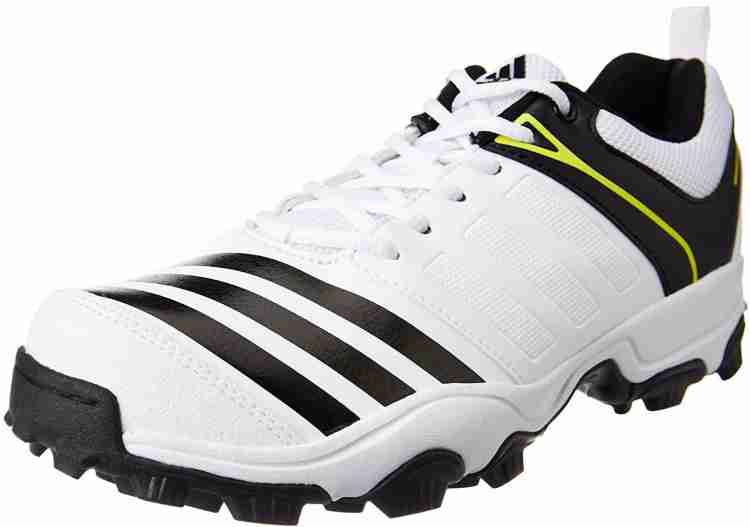 Adidas cricket shoes on sale flipkart