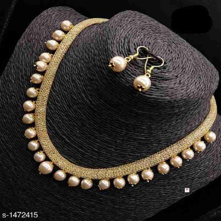 Pearl store prada necklace