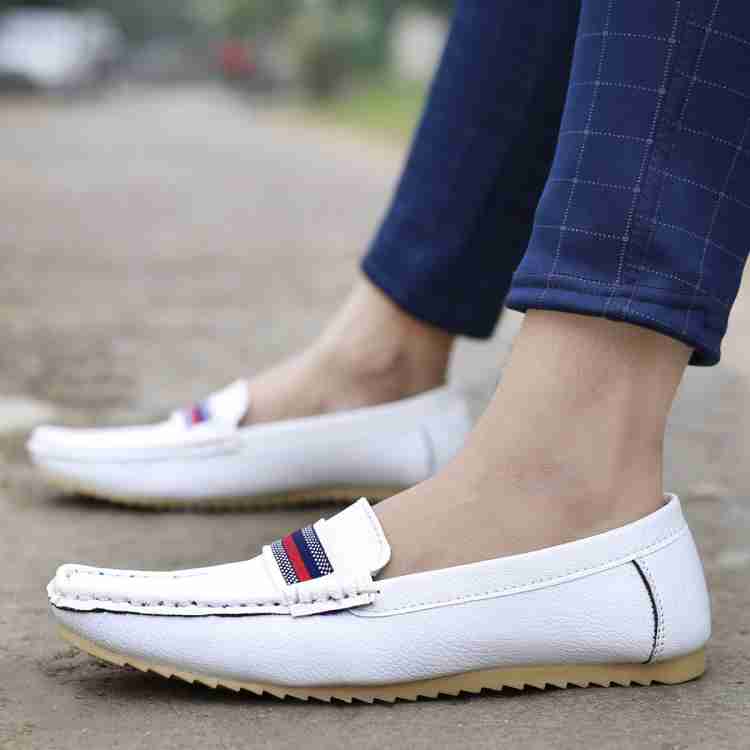 White hot sale loafers flipkart