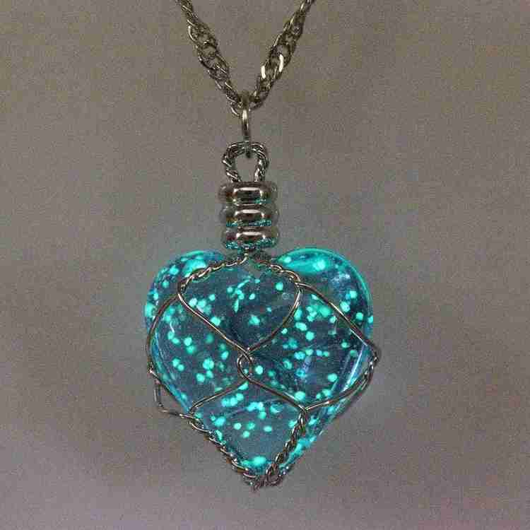 Grab Classy Glow in the dark Heart Alloy Pendant Price in India