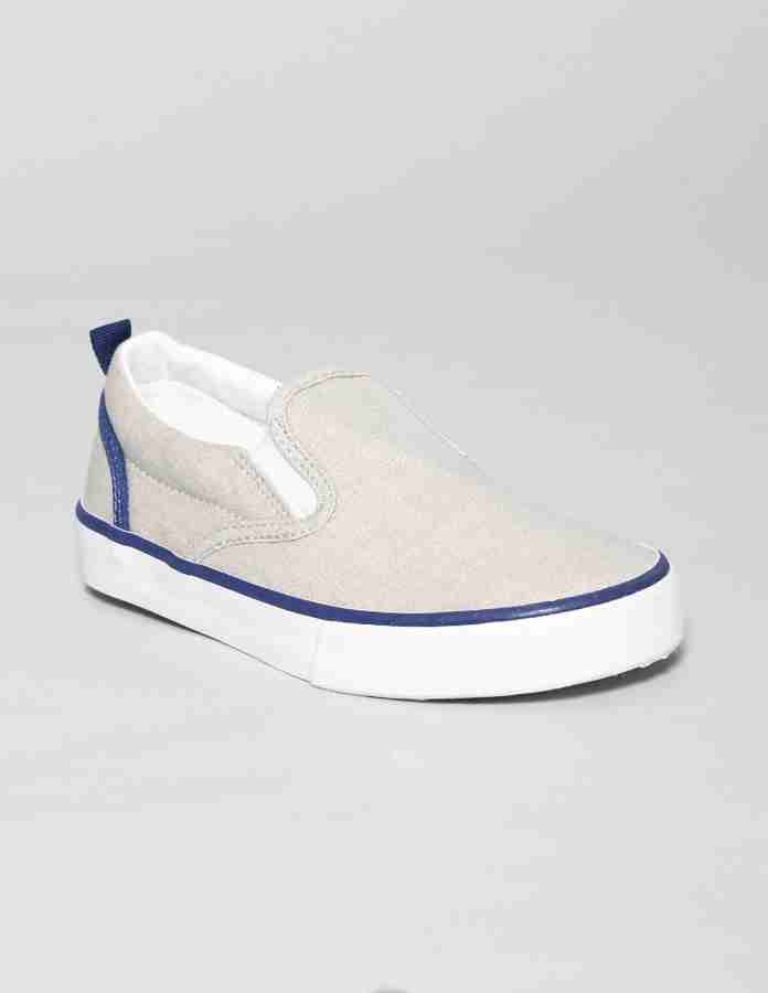 Gap on sale kids sneakers