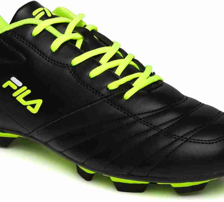 Fila football on sale shoes