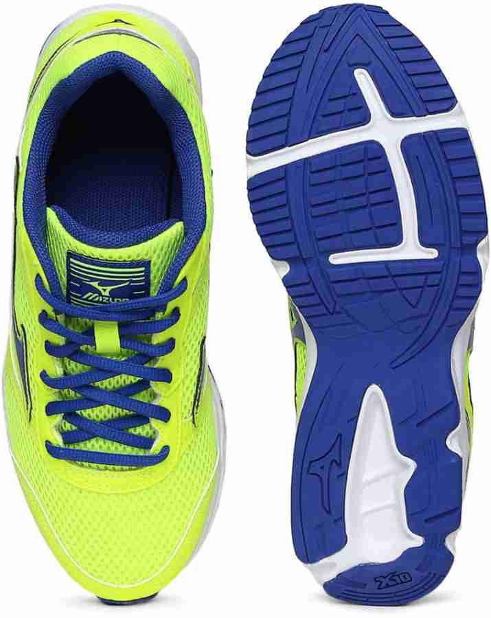 Mizuno shoes deals showroom in delhi