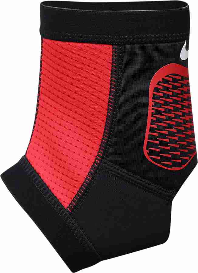 Nike Neqp-Nms3002-0Sl Pro Hyperstrong Calf Sleeve, Multi Color: Buy Online  at Best Price in UAE 