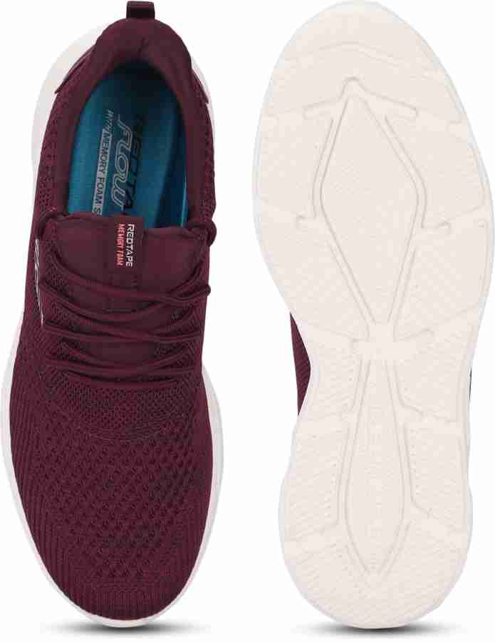 Red tape sales maroon running shoes