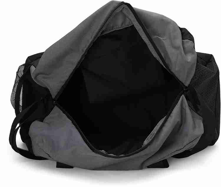 Puma echo sports bag sales