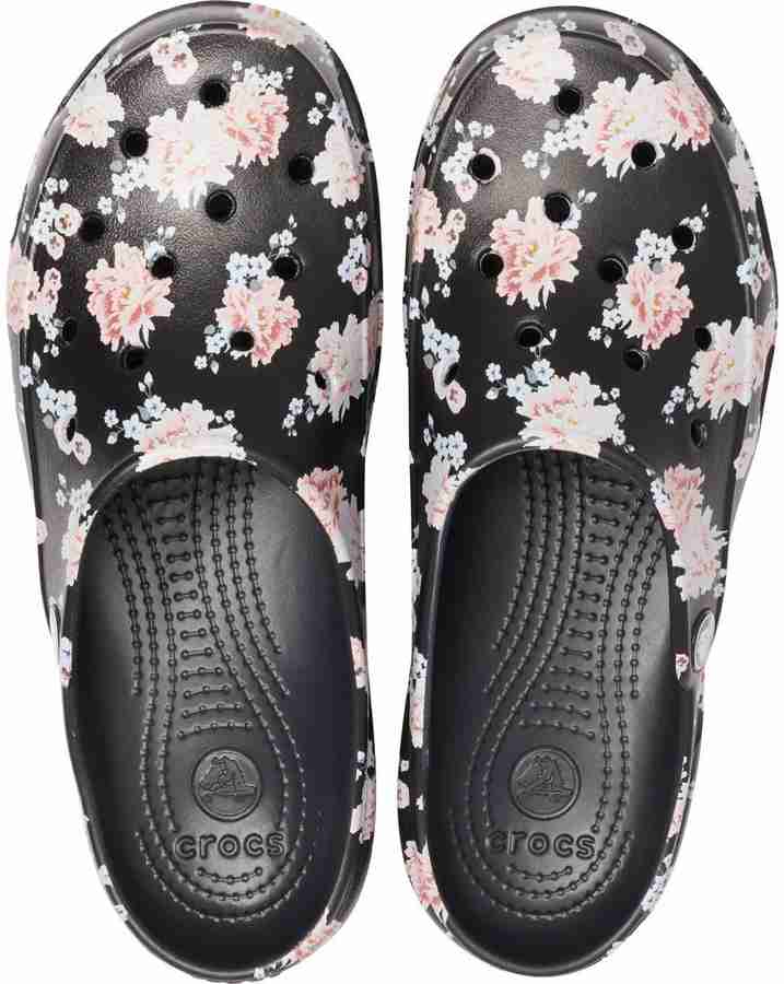 Women's crocs freesail graphic clog shop