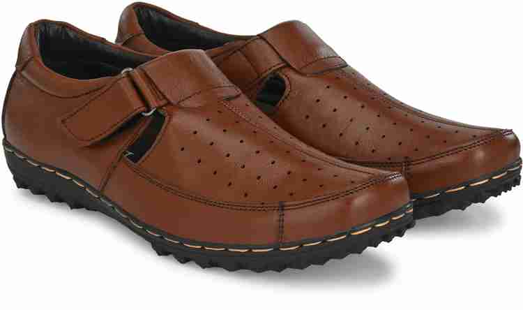 SiR CORBETT Men Casual Buy SiR CORBETT Men Casual Online at Best Price Shop Online for Footwears in India Flipkart