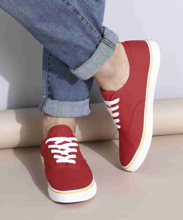 Benetton canvas shoes discount