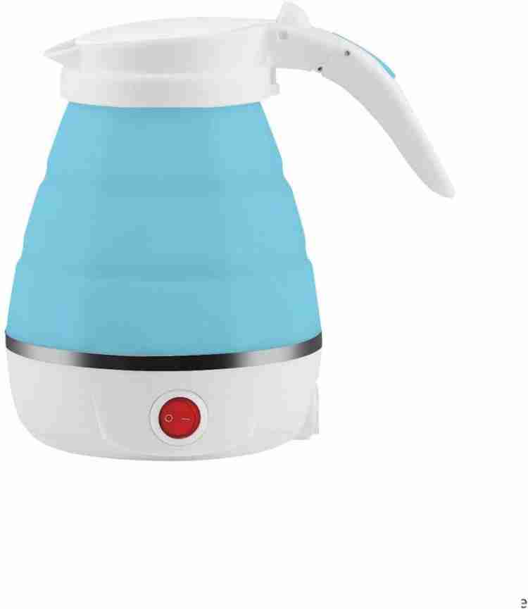 Foldable travel outlet kettle