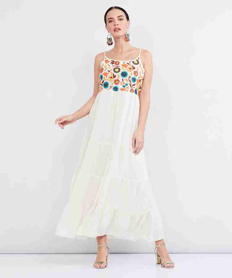 Max sale white dress