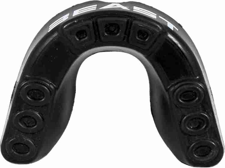 Black Rubber Invincible Fangs Print Mouth Guard, Size: Large at Rs  299/piece in Meerut