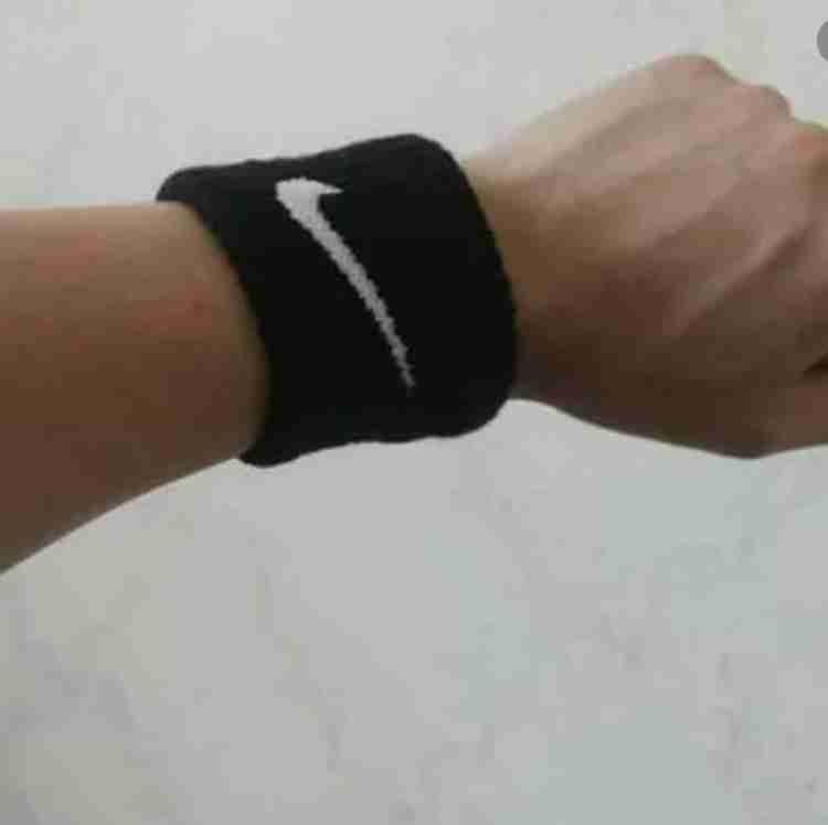 Nike fit new arrivals bracelet