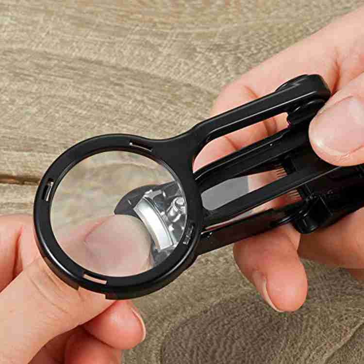 Nail cutter hot sale with magnifying glass