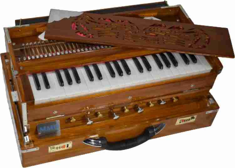 Bass male store female harmonium