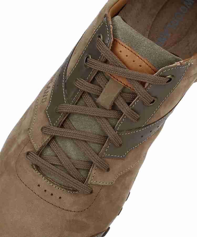 Woodland casual cheap shoes flipkart