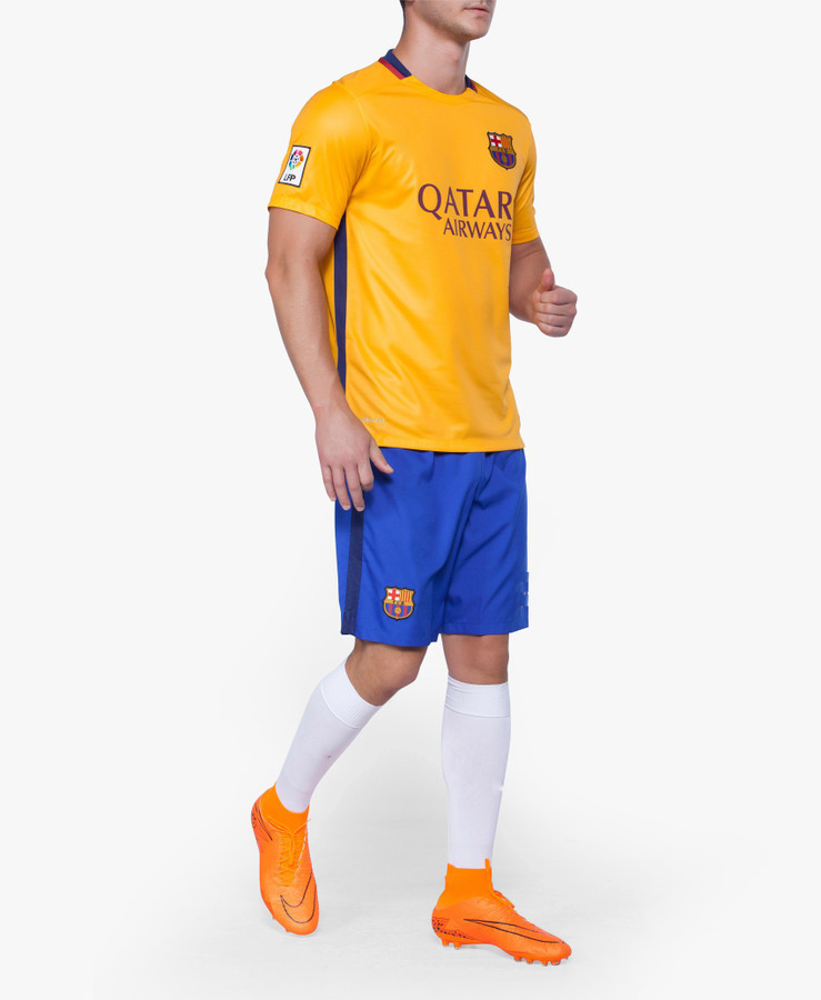 barcelona yellow jersey