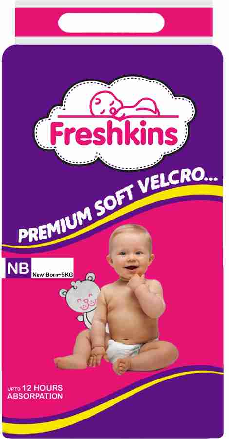 Newborn baby best sale taped diapers