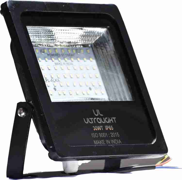 Ace flood outlet light