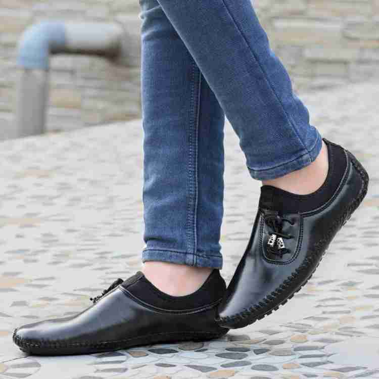 Black top casual loafers