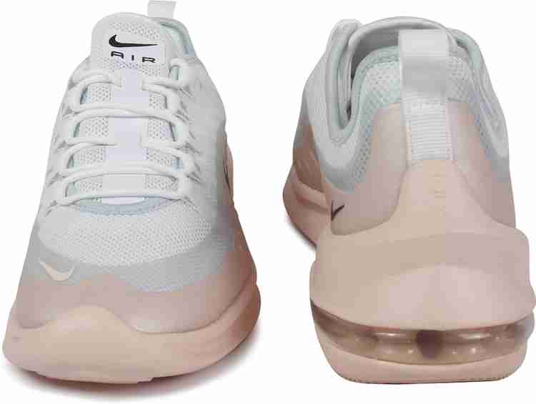 Womens nike air sales max axis reviews