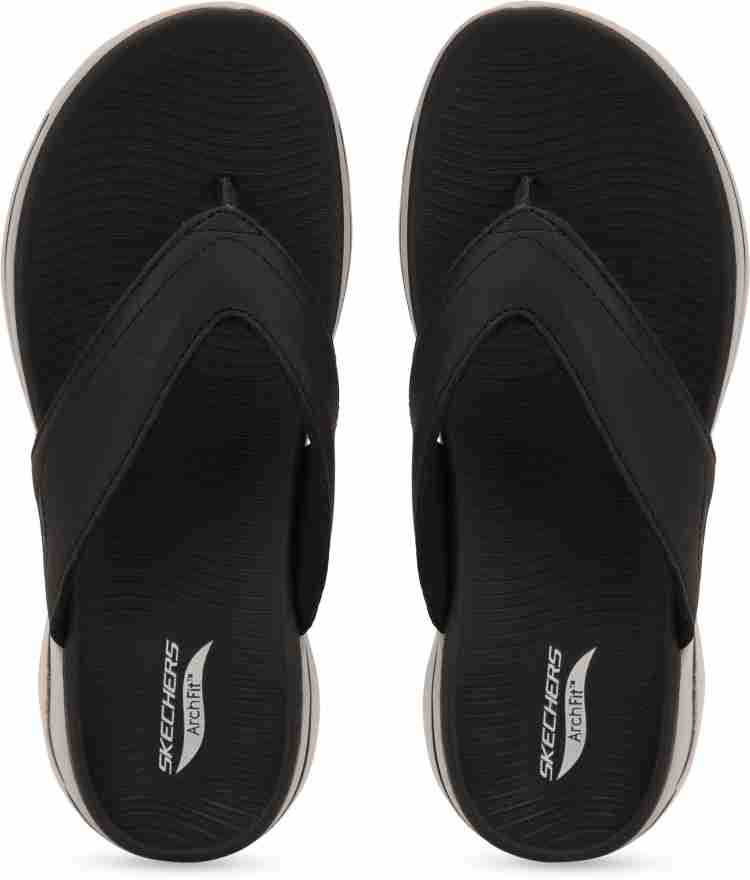 Skechers clearance chappals online