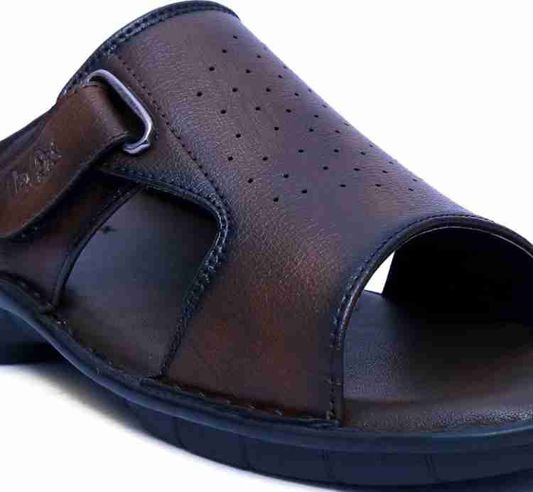 Lee fox mens cheap chappal