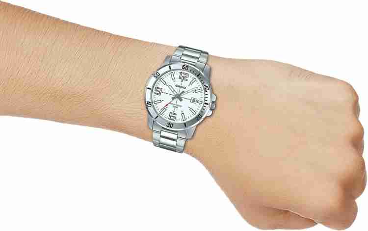 Casio enticer gents watch a1365 hotsell