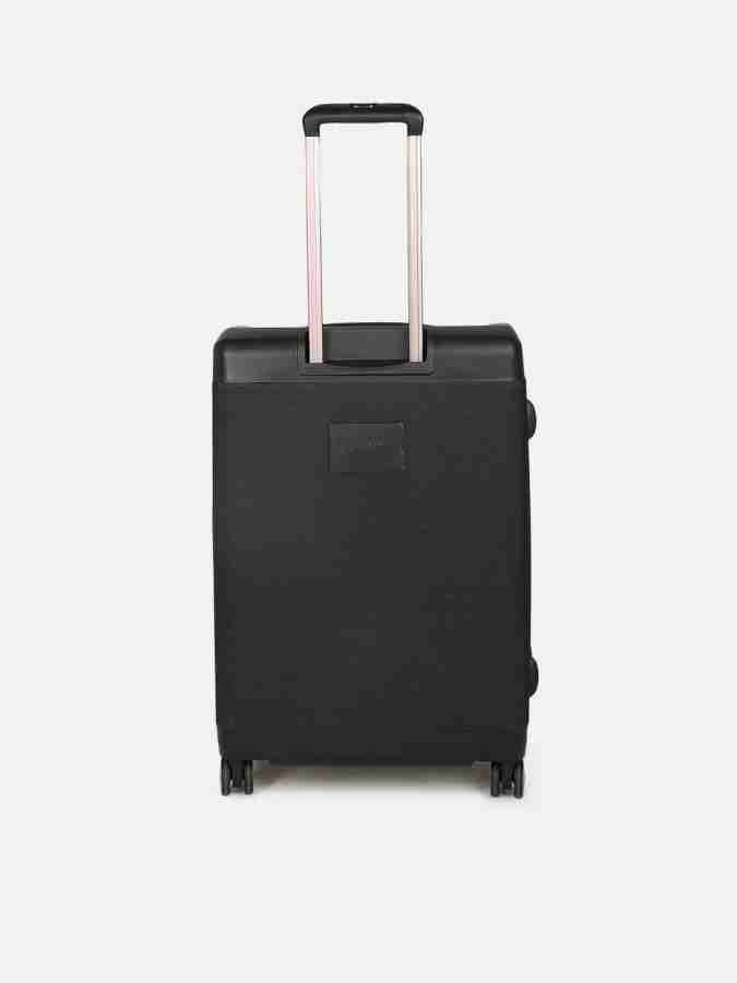 Wildcraft luggage cheap bags price