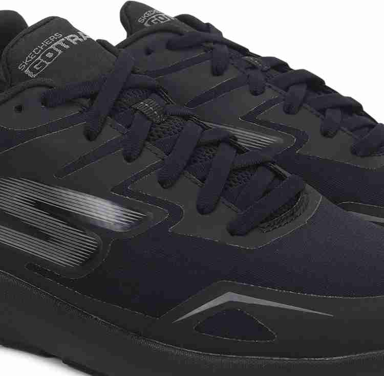 Skechers go train city top