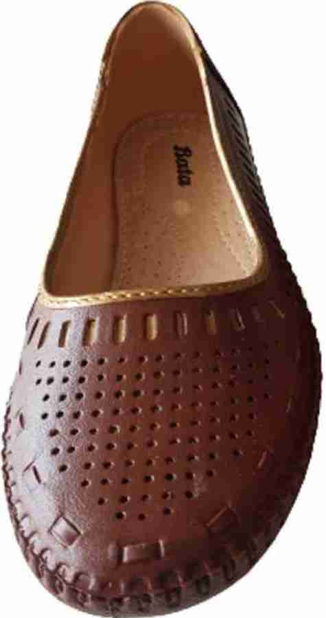 Bata sandak women discount