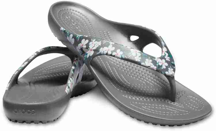 Crocs kadee ii seasonal flip store