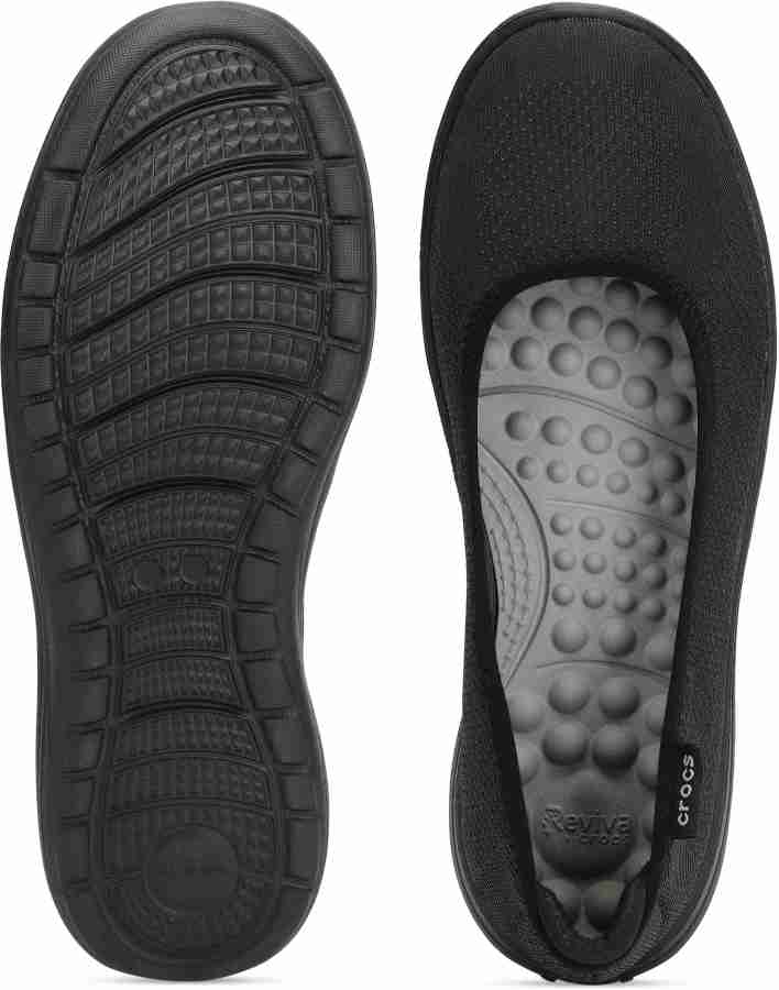 Revive crocs hot sale