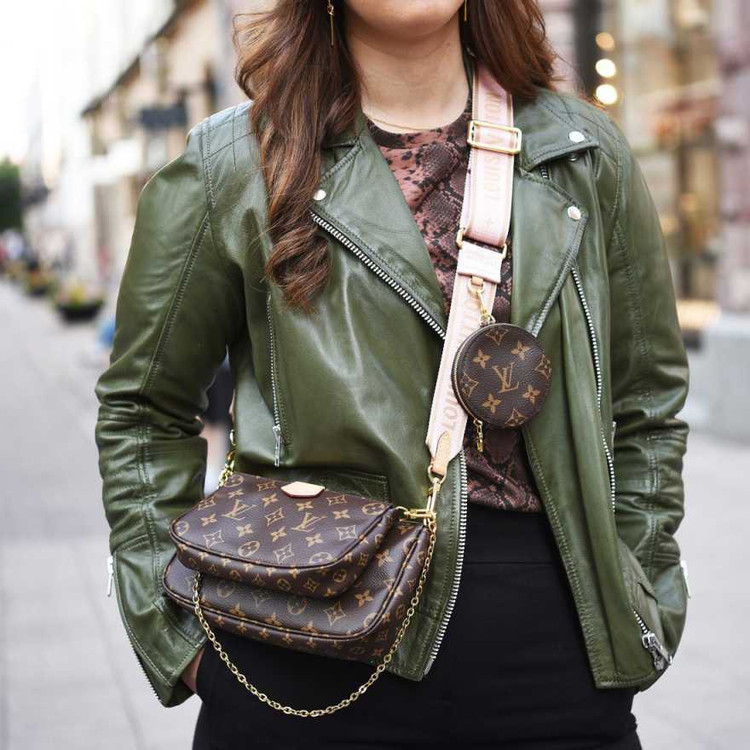 LV POCHETTE Brown Sling Bag Pink Multi Pochette Accessoires Monogram Canvas Rose  Clair brown - Price in India | Flipkart.com
