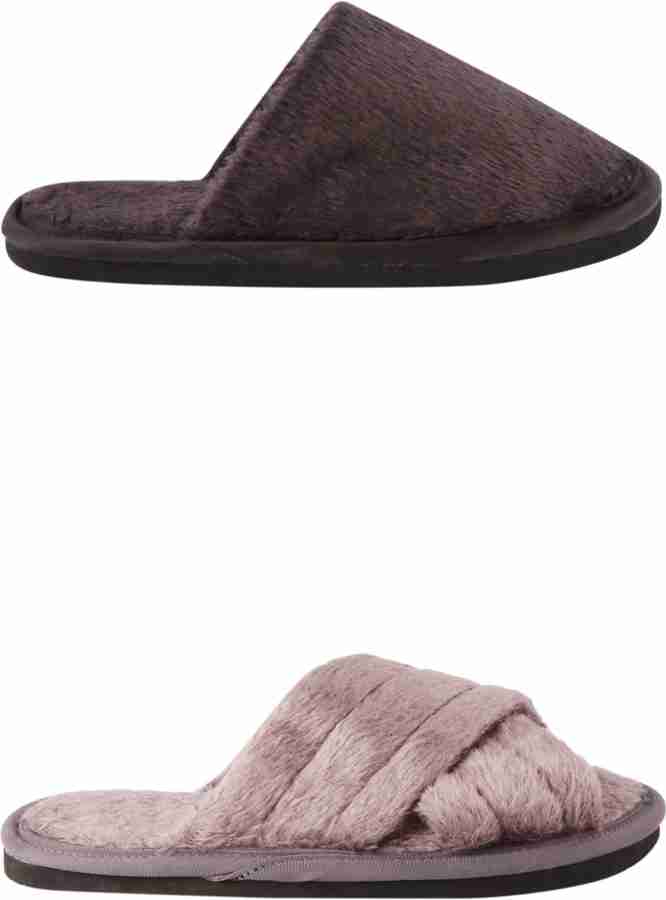 Beonza Women Women Combo Pack Of 2 Pairs Of Winter Fur Indoor and Outdoor Slides Slippers