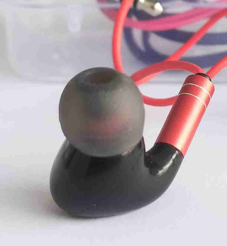 Headsets deals under 200