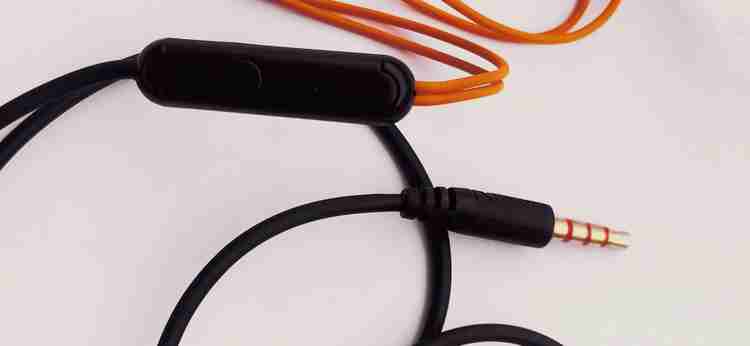 Amro Basic Luffy gaming best earphones with mic under 200 rupees