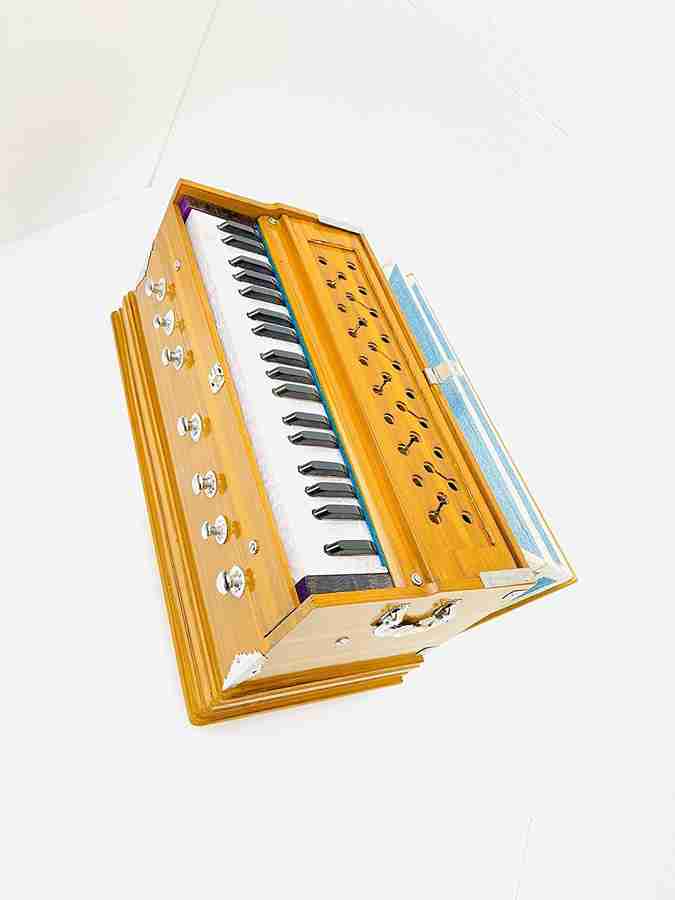 SG MUSICAL Harmonium for Mens Boys 7 Stopper HSHARM016 3.25 Octave