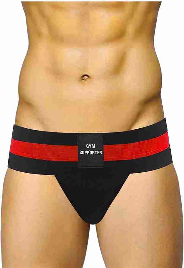 Male online gym supporter